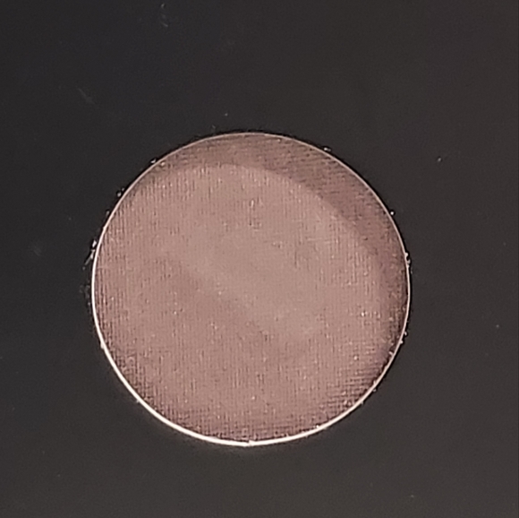 MAC Eye Shadow Refill Pan *SHALE* / .05 oz / New in box - Picture 3 of 5